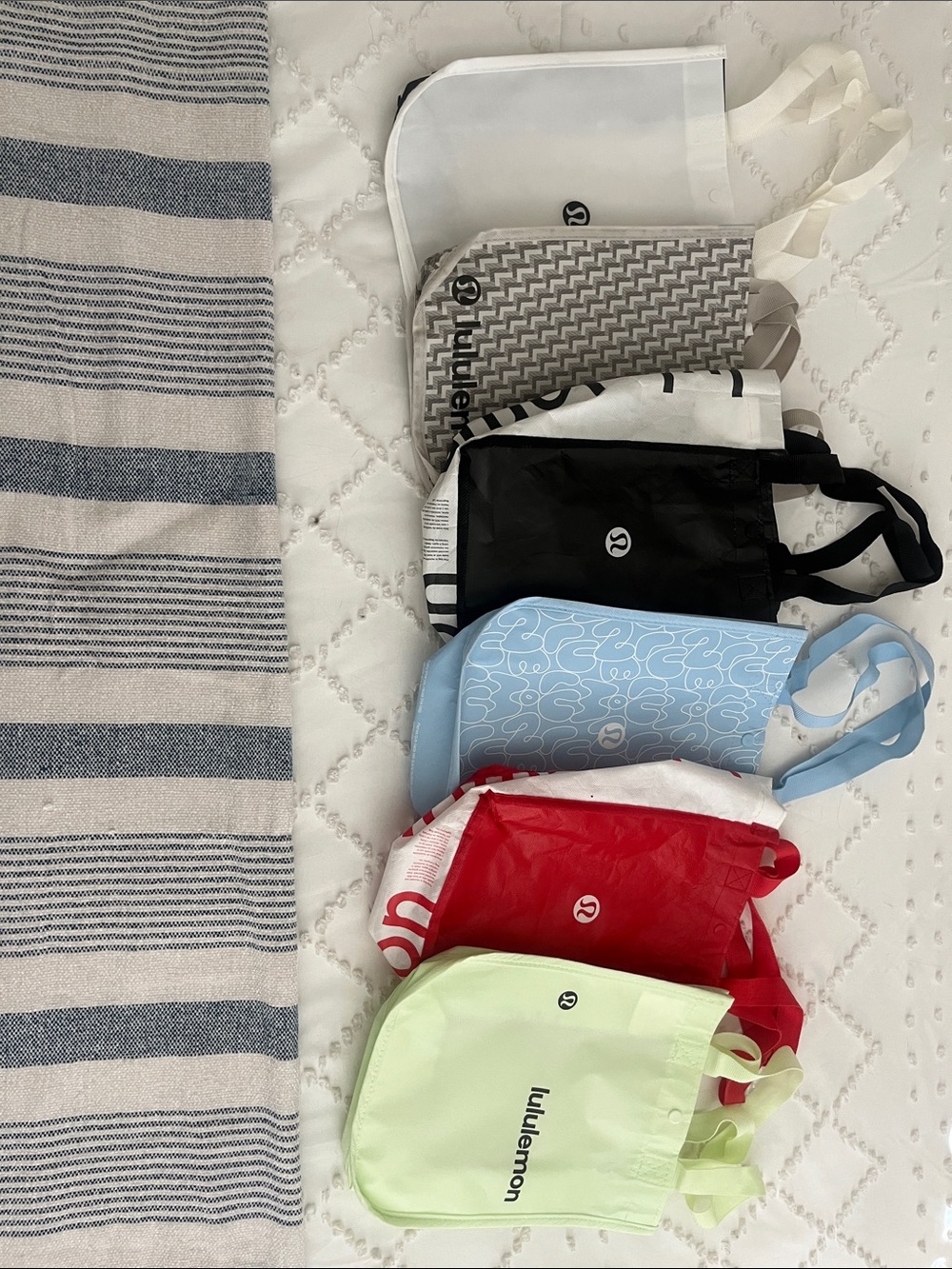 Lululemon Small bag Bundle - Pastel & Bright Mix